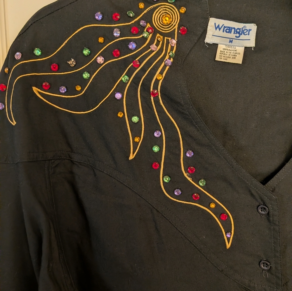 Vintage Western Shirt w rhinestones, gold stitching, Women's Cowgirl Rodeo shirt - Picture 11 of 11
